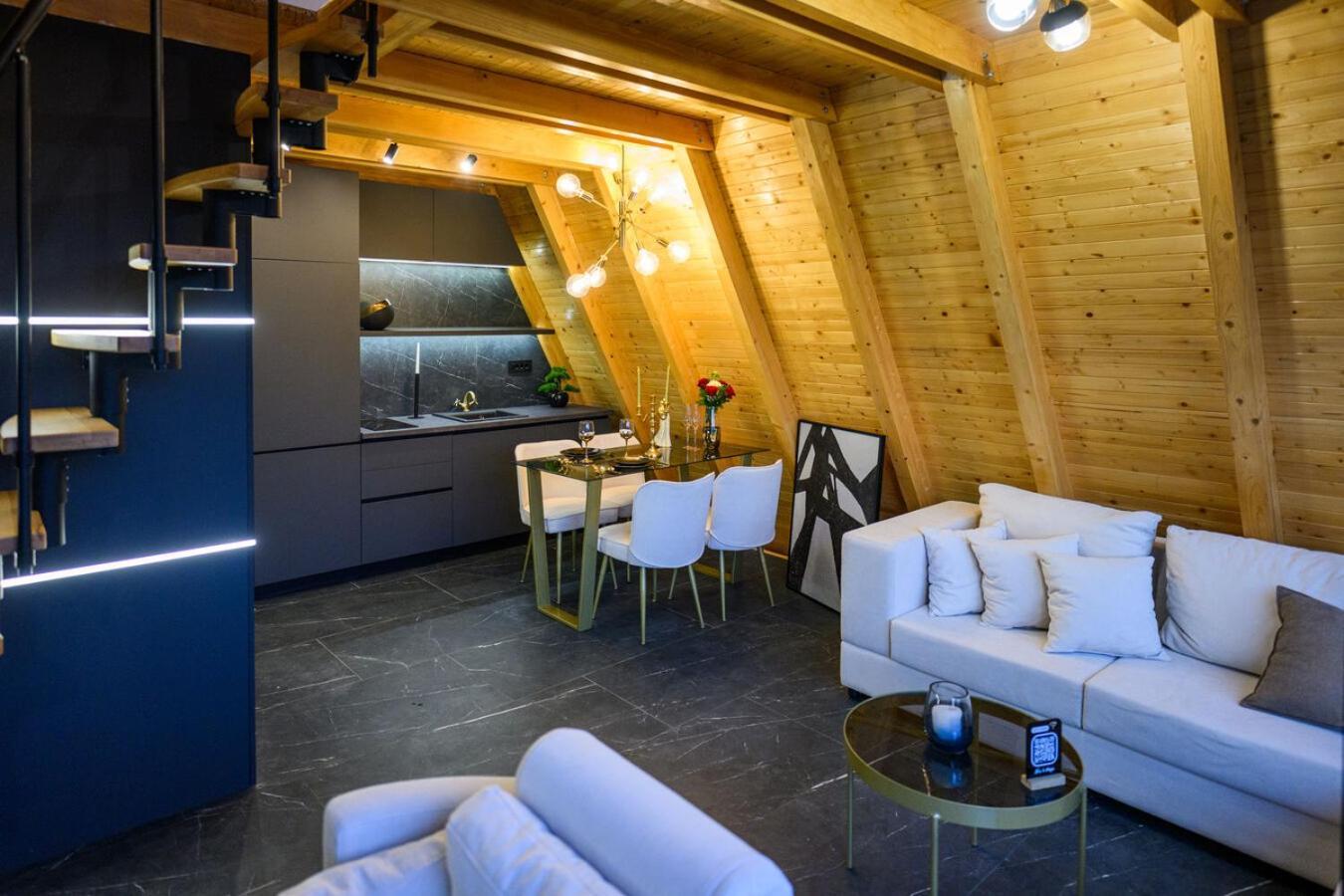 Luxurious For Couples With Hot Tub View Villa